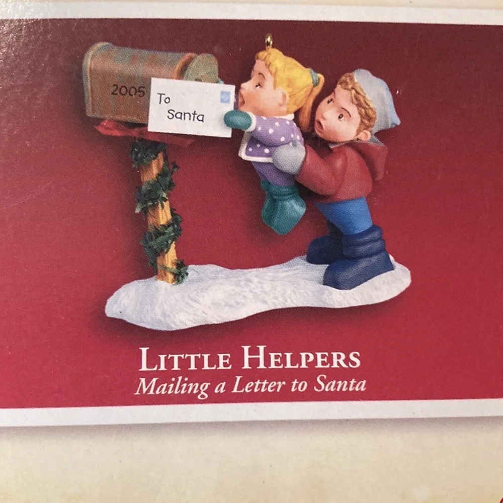 NIB HALLMARK 2005 Keepsake Ornament - Little Helpers